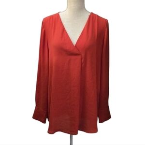 Cynthia Steffe Red V-Neck Long Sleeve Blouse